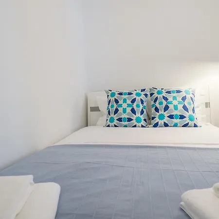 Apartment Shortstayflat - Living In Bairro Alto *